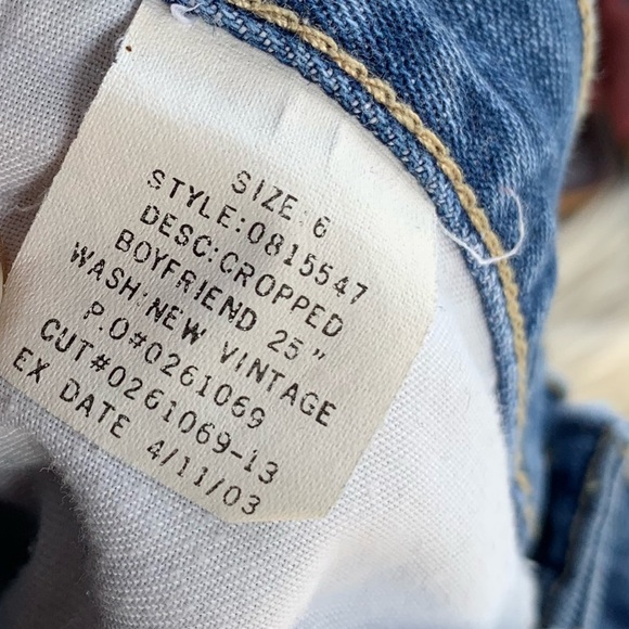 Tommy Hilfiger Distressed Denim Cutoff Shorts Sz 6 - Picture 6 of 7